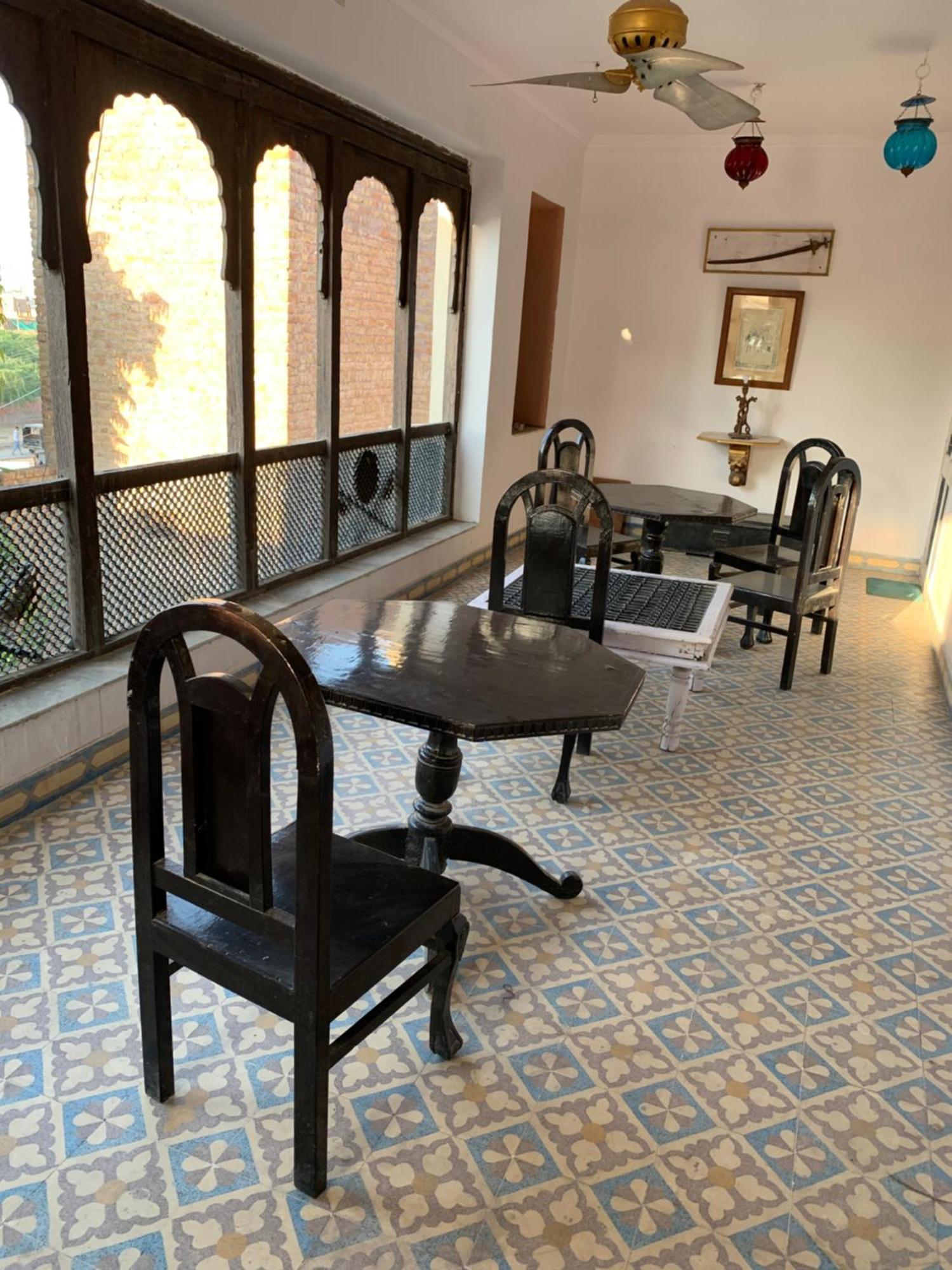 Kishan Palace-A Heritage Hotel ビーカーネール エクステリア 写真